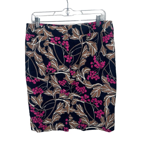 Ann Taylor Factory Floral Pencil Skirt Navy Pink Berry Tan Leaf Print Sz 10 NWT - Picture 2 of 8